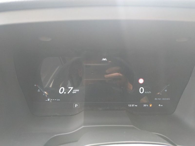 KGM Korando 1.5T, CLUB,2WD, AT, SKLADEM - fotka 23 z 36