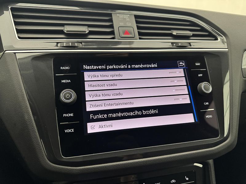 Volkswagen Tiguan 1.5Tsi*CZ*1-MAJ*LED*ACC* - fotka 33 z 46