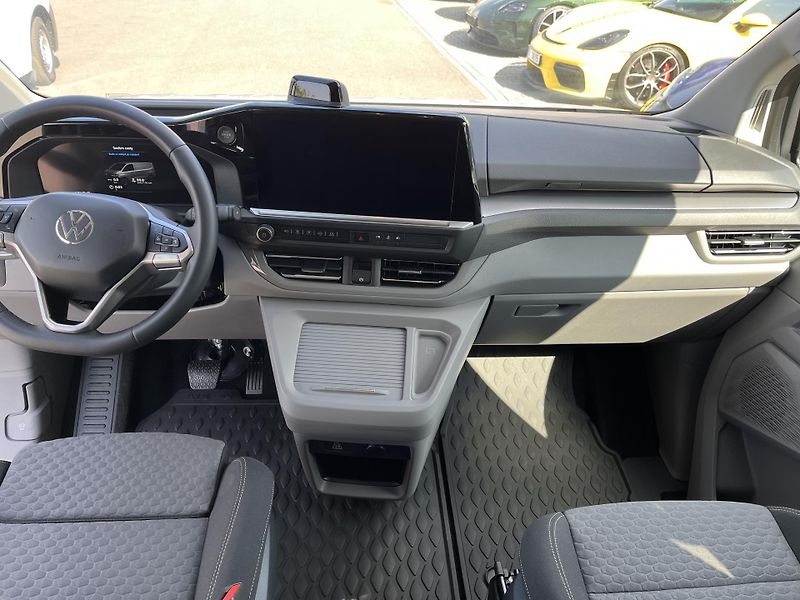 Volkswagen Caravelle e Style 210 kW 4MOT DR - fotka 5 z 21