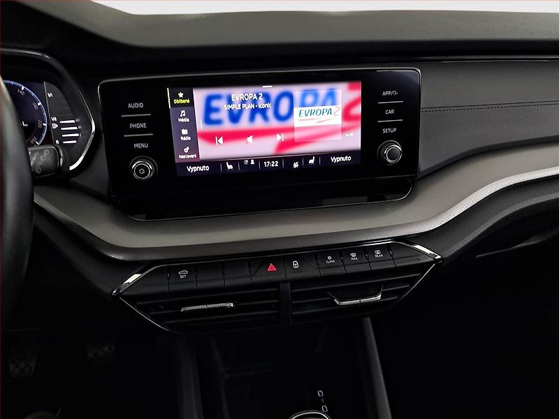 Škoda Octavia (2021) 2.0 TDI, Tempomat - fotka 12 z 20