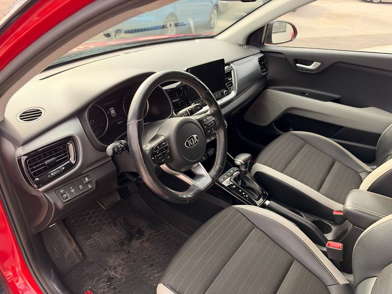 Kia Stonic (2020) 1.0 T-GDi,88 Kw Platinum - fotka 10 z 32