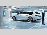 Hybridní pohon pro modely Peugeot 3008 a 508