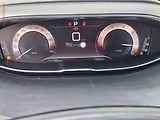 Peugeot 3008 (2020) 1.5 HDi, GT Line, AT, LED - náhled 17