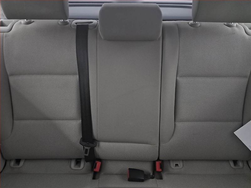 Audi A3 (2011) 1.6 TDI, Serv.kniha, Tempomat - fotka 10 z 17