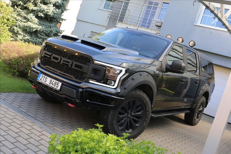 Ford F-150 5,0 V8, hardtop - fotka 4 z 64