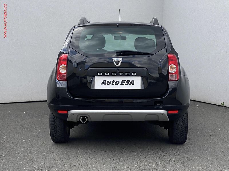 Dacia Duster (2013) 1.6 i, ČR, AC - fotka 5 z 13
