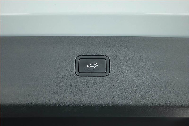 Volvo EX30 (2024) 69kWh Single Motor, SoH 97% - fotka 17 z 19