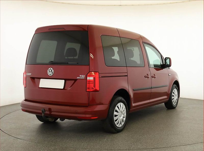 Volkswagen Caddy (2017) 1.4 TGI CNG, 5Míst, ČR - fotka 5 z 17