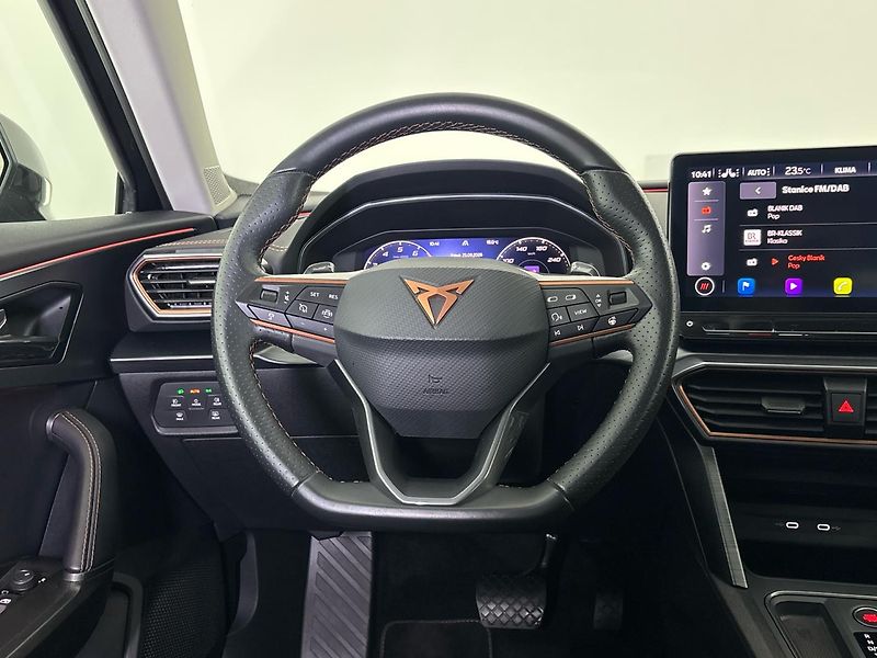 Cupra Formentor DSG - fotka 18 z 28