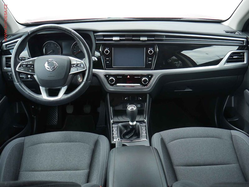 SsangYong Korando (2020) 1.5 T-GDi, 1.maj,ČR, AC - fotka 8 z 16