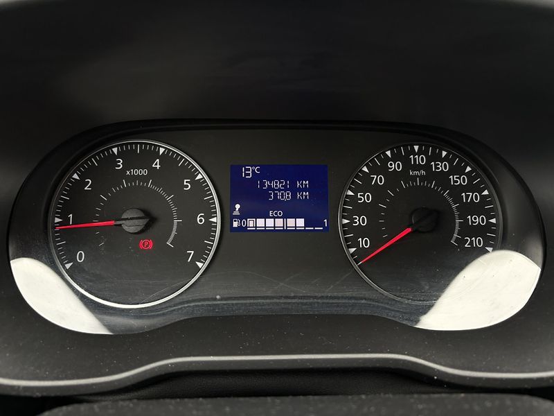 Dacia Duster 1.5 dCi 80 kW Prestige Tažné - fotka 16 z 20