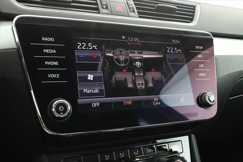Škoda Superb (2018) 2.0 TDI, Automat, Xenony - fotka 18 z 20