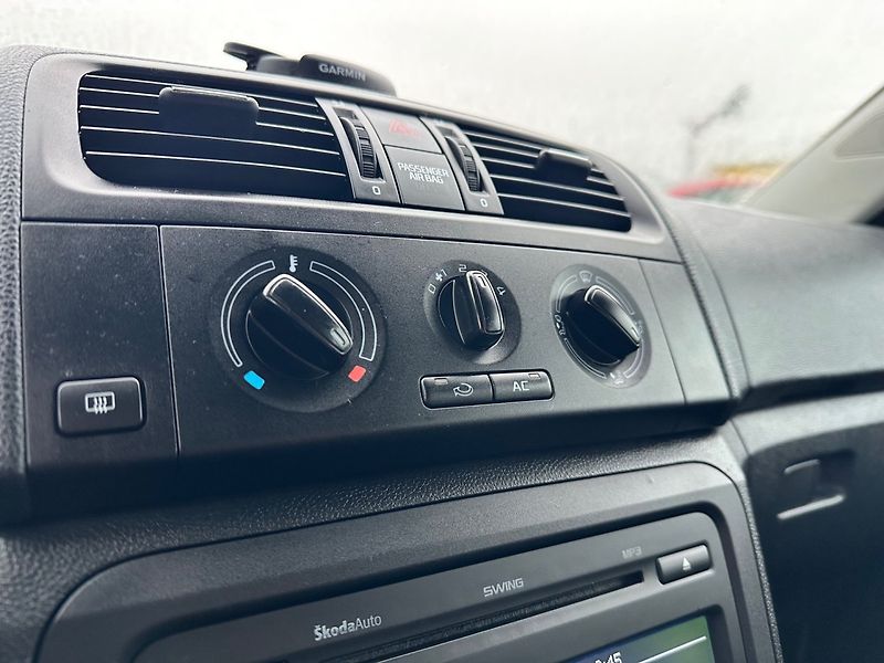 Škoda Fabia (2011) 1.2i PĚKNÝ STAV, 100%KM - fotka 11 z 13