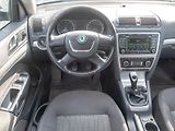 Škoda Octavia (2011) 1.2T 77KW – VÝBAVA - náhled 9