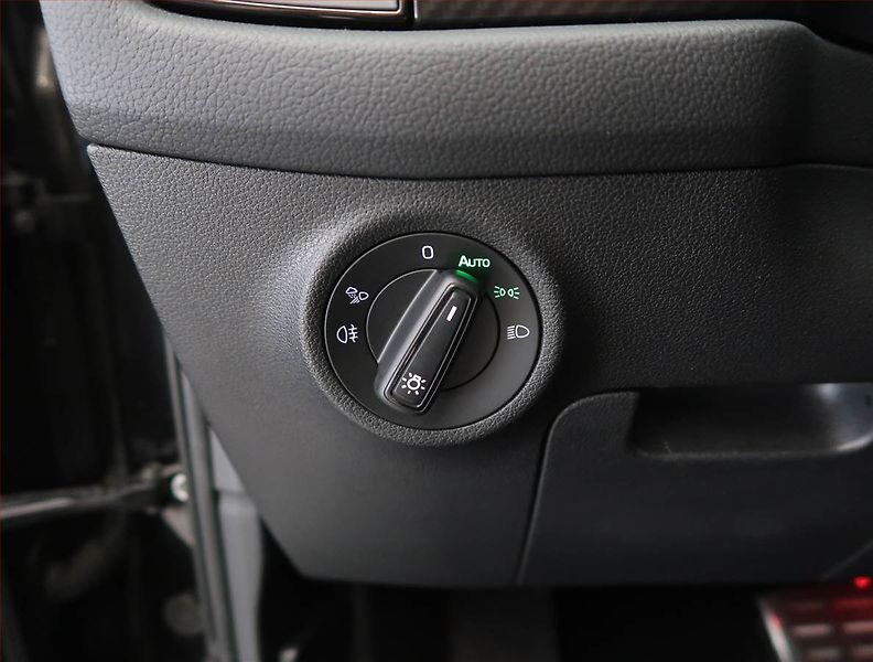 Škoda Kodiaq (2022) Sportline 1.5 TSI, digi klima - fotka 26 z 27