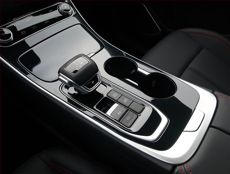 Dongfeng T5 EVO (2025) Deluxe 1.5 Turbo - fotka 13 z 22