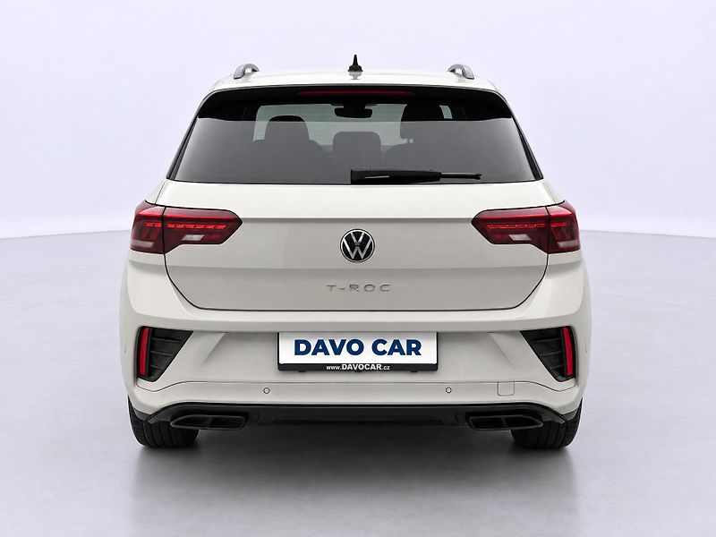 Volkswagen T-Roc 1,0 TSI 81kW R Virtual DPH - fotka 6 z 12