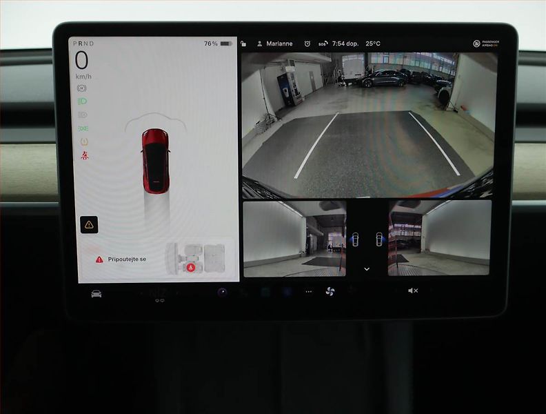 Tesla Model Y (2022) Long Range AWD 79kWh, SoH 91% - fotka 19 z 21
