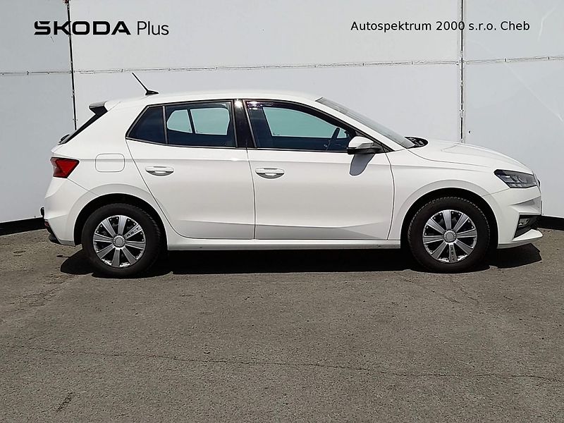 Škoda Fabia Ambition Plus1.0 MPI 59kW 5MP - fotka 8 z 20