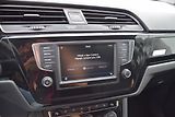 Volkswagen Touran (2017) 2.0TDI 110kw 7MÍST TAŽNÉ NAVI - náhled 27