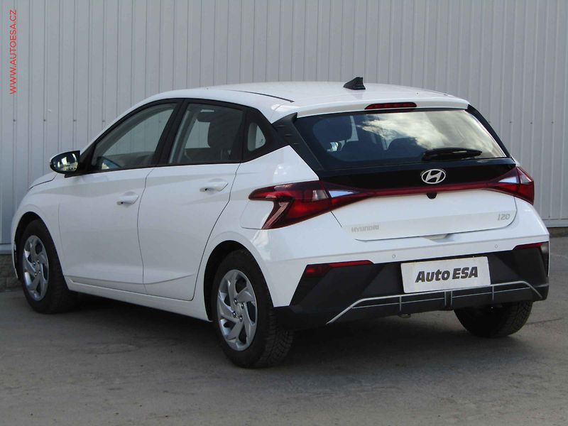 Hyundai i20 (2024) 1.2i, 1.maj,ČR - fotka 6 z 22