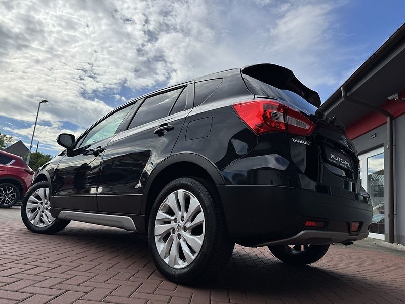 Suzuki SX4 S-Cross (2017) 1.4i BoosterJet LED Kamera - fotka 48 z 49
