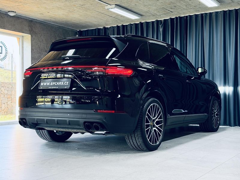 Porsche Cayenne (2022) 3.0*V6*OFFROAD*TOP - fotka 7 z 38