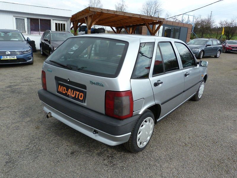 Fiat Tipo 1.6 I - fotka 5 z 27