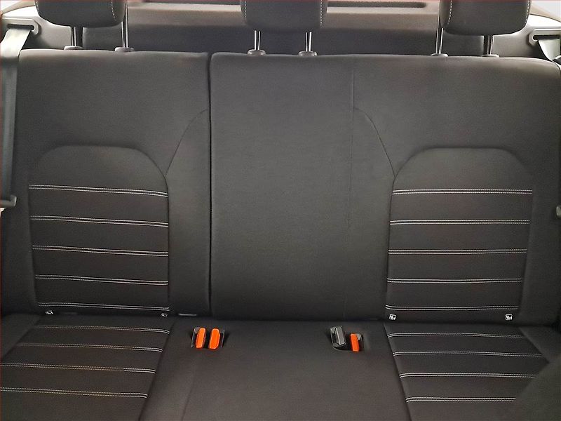 Dacia Duster (2023) 1.0 TCe, LPG, ČR,1.maj - fotka 10 z 16