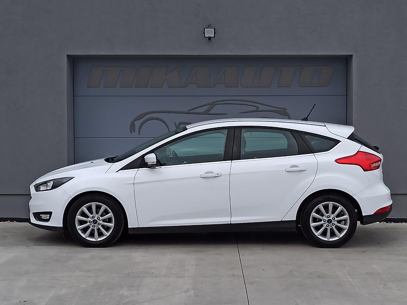 Ford Focus 1.5TDCi 88kW ČR,1.MAJ.TITANIUM - fotka 8 z 30