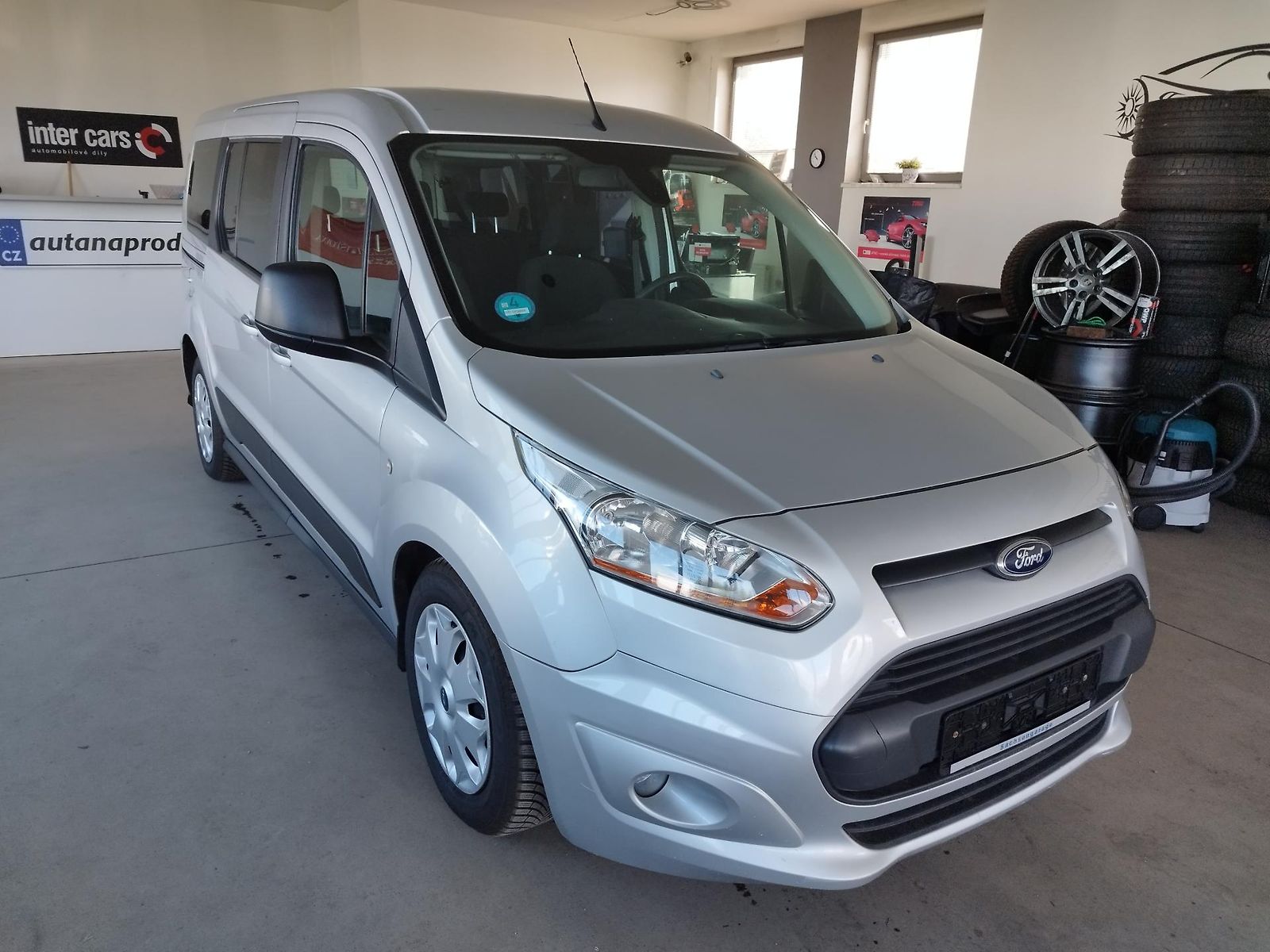 Ford Tourneo Connect 1.6TDCI,85kW,7-MÍST
