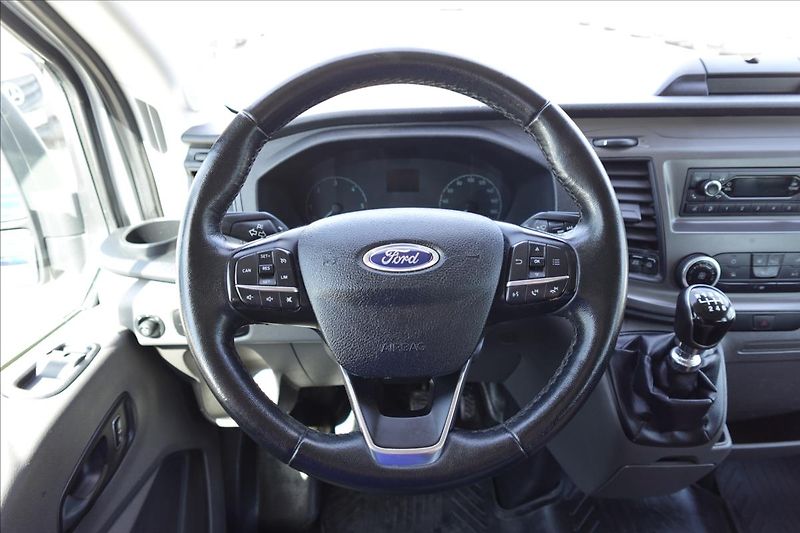 Ford Transit 2,0 TDCi  L3H2 6MÍST KLIMA - fotka 27 z 40