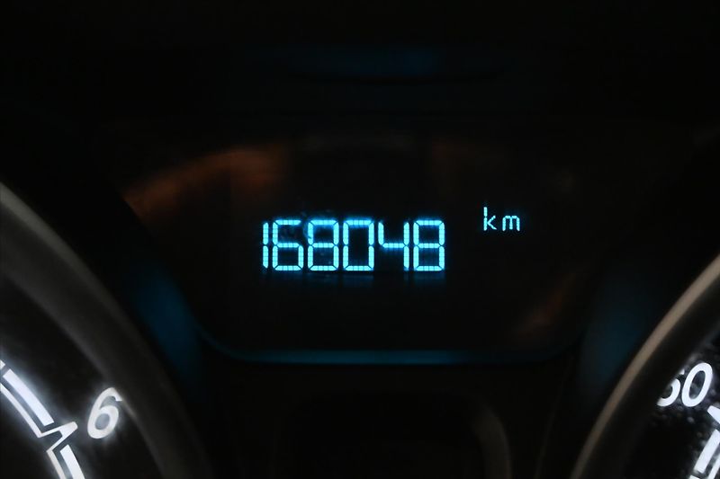 Ford Fiesta 1,0 EcoBoost 74kW Titanium Ser - fotka 17 z 28