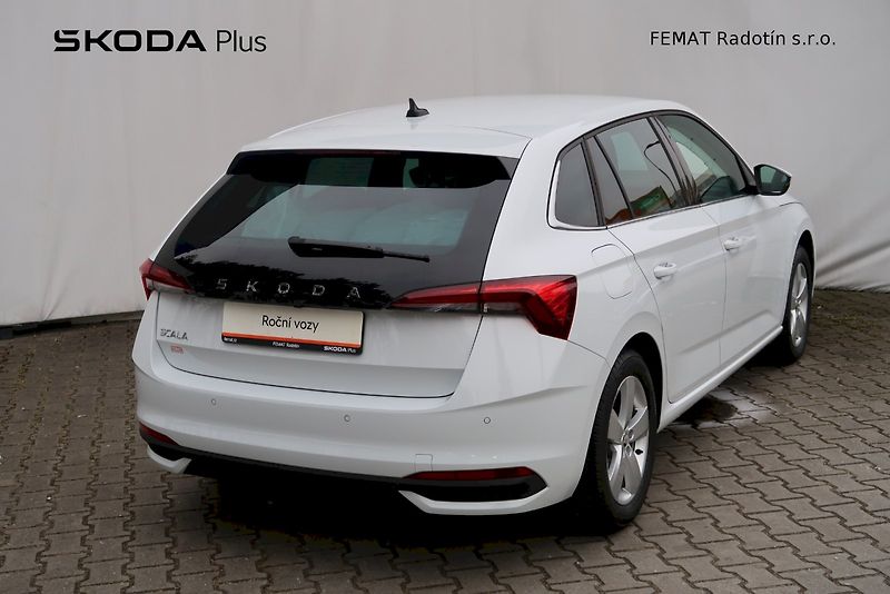 Škoda Scala (2025) Top Selection 1,0 TSI 85 kW DS - fotka 2 z 29