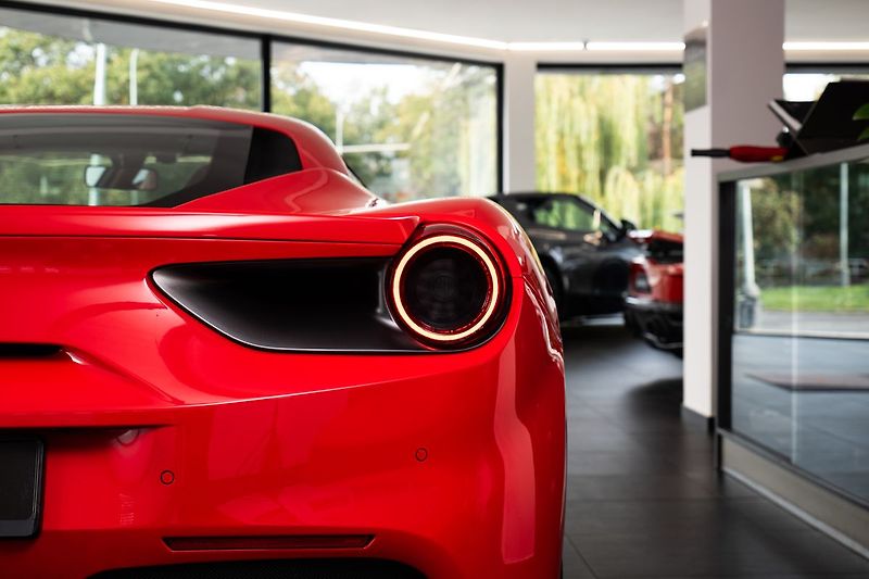 Ferrari 488 - fotka 22 z 23
