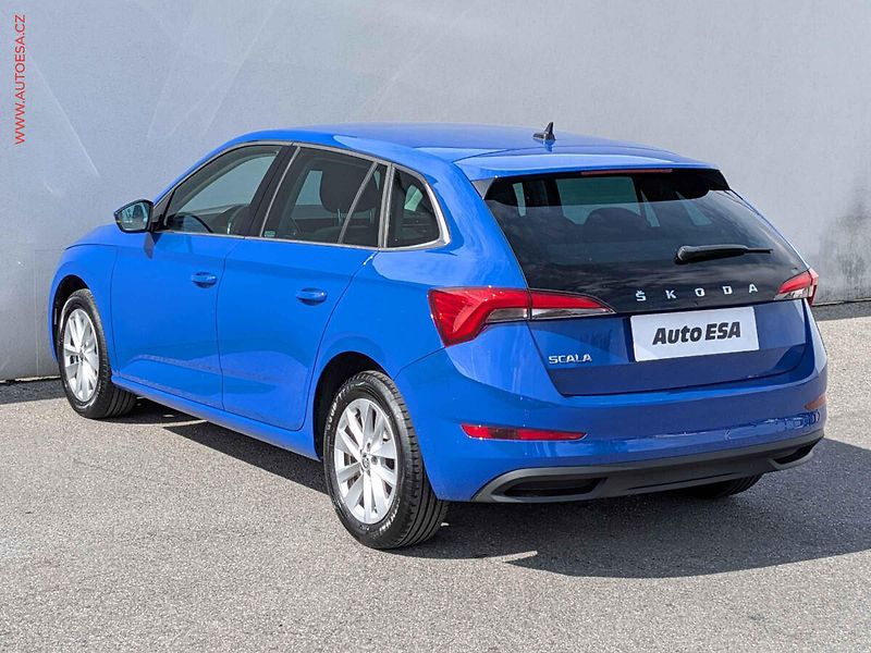 Škoda Scala (2023) 1.0 TSi, 2.maj,ČR, DSG, DIGI - fotka 4 z 15