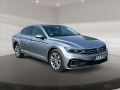 Volkswagen Passat 1,4 TSI Hybrid GTE AT - fotografie inzerátu