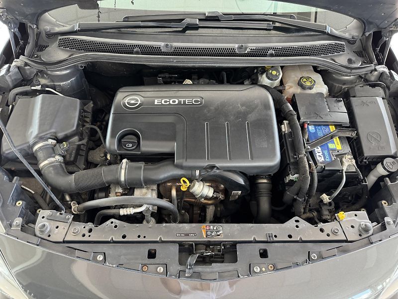 Opel Astra 1,7CDTi 81kW*Tempomat*ALU*ČR - fotka 30 z 30