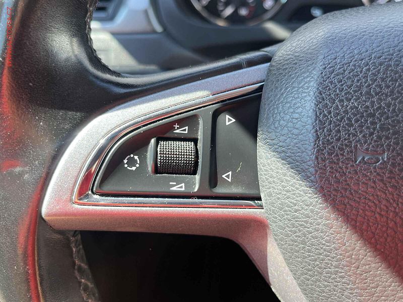 Škoda Rapid (2015) 1.6TDi, ČR, servis.kniha, AC - fotka 13 z 16