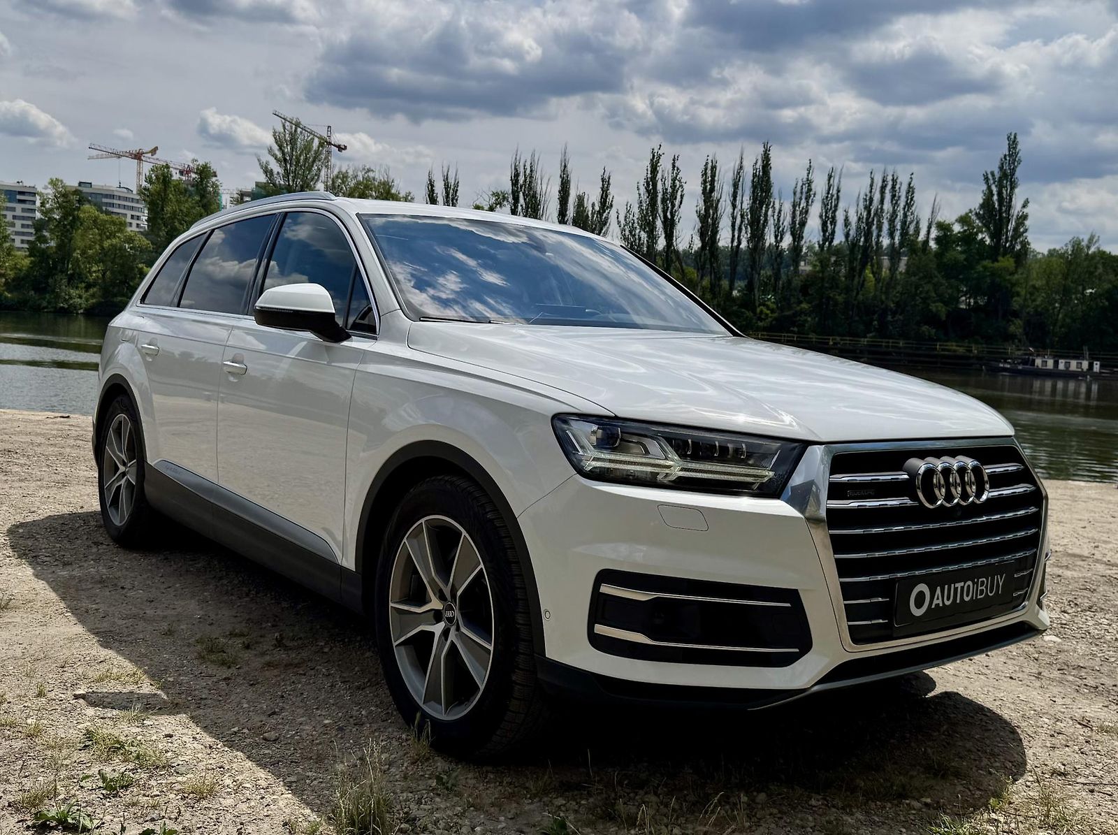 Audi Q7 3.0 TDI HNĚDÁ KŮŽE MAX