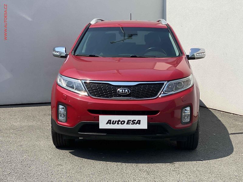 Kia Sorento (2014) 2.2 CRDi AWD, ČR, Premium, AT - fotka 2 z 19