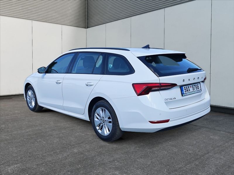 Škoda Octavia 2,0 TDI 85 Ambition - fotka 5 z 11