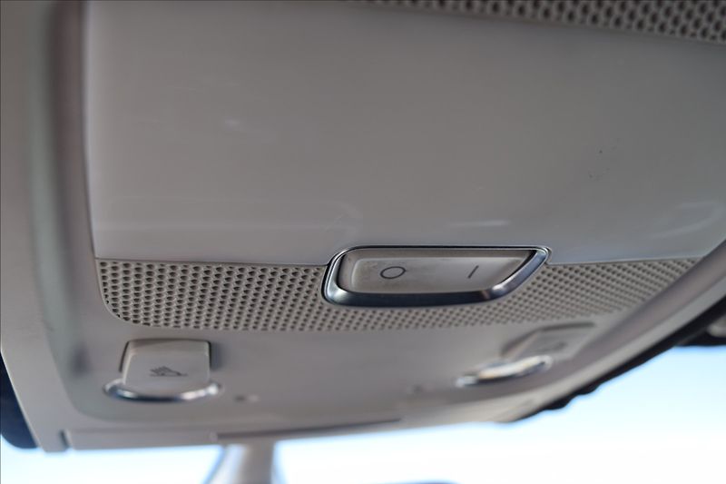 Audi A5 3,0 TDI 176KW S-LINE ALU SERVI - fotka 37 z 48