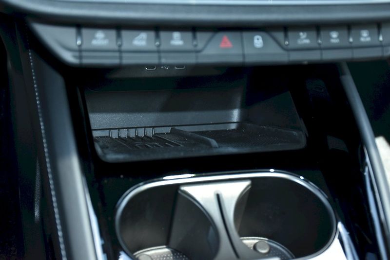 Škoda Enyaq (2024) 85 Sportline 210 kW - fotka 21 z 34