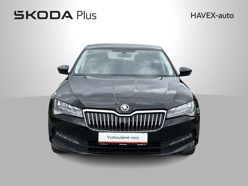 Škoda Superb (2022) 2.0 TDI Ambition - fotka 4 z 32