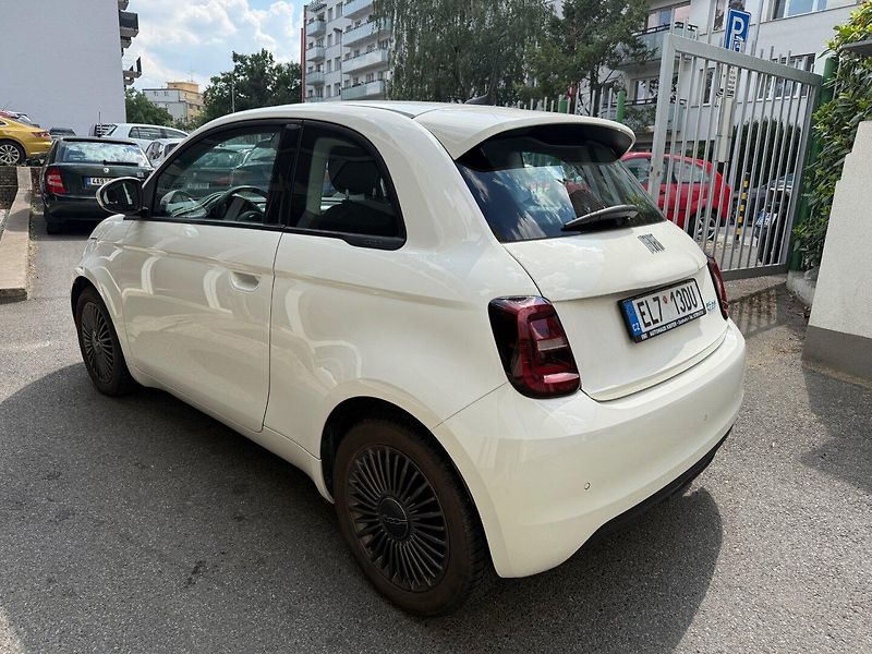 Fiat 500e (2021) Action - fotka 5 z 25