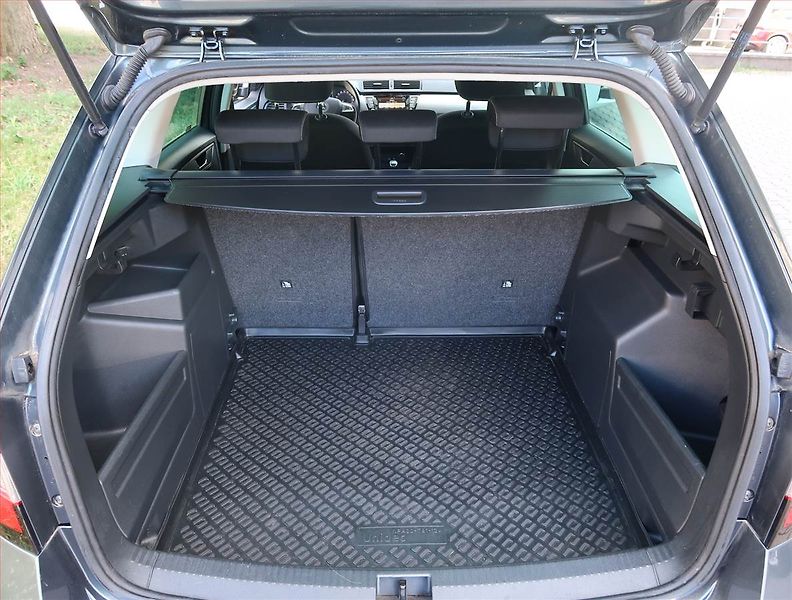 Škoda Fabia (2016) 1.2 TSI, Serv.kniha, Tempomat - fotka 13 z 19