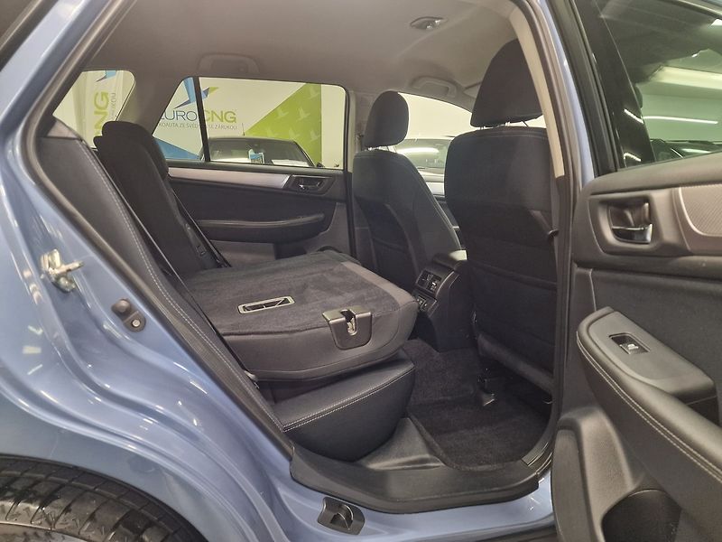 Subaru Outback (2019) 2.5i Active AUT 2019 | Záruka - fotka 25 z 50