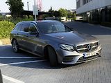 Mercedes-Benz Třídy E 220d 143 kw/AMG line - náhled 3
