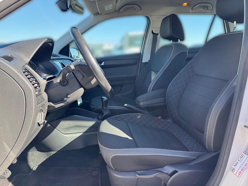 Škoda Fabia (2022) AMBITION 1.0TSI 70kW CZ DPH - fotka 7 z 11